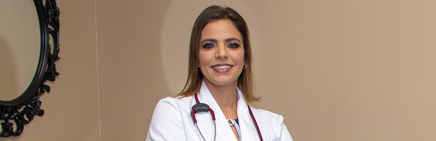 Dr. Andreia Moraes Acuna